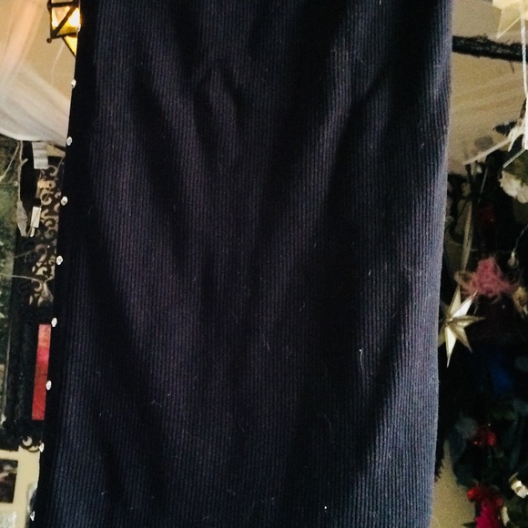 SOLD Long black ribbed Zara skirt with studs M - Picture 2 of 7